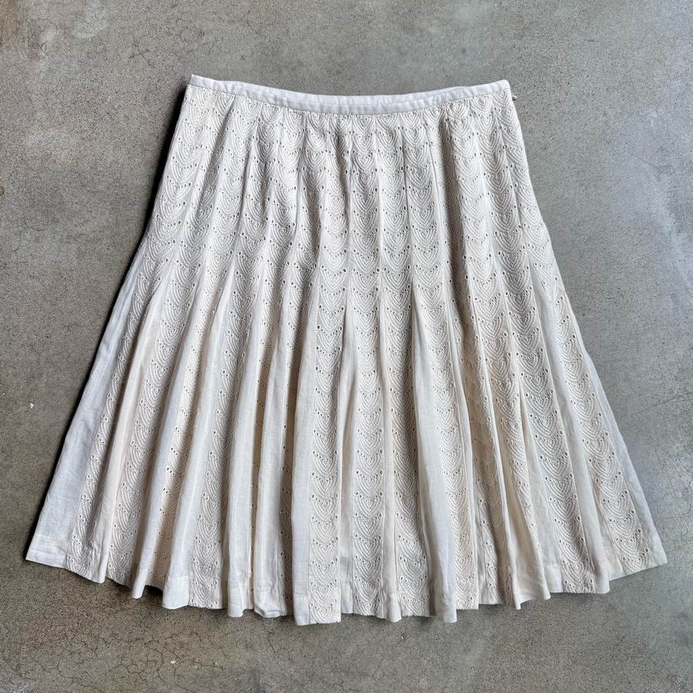 Ann Taylor Cream Cotton Eyelet Pleated Skirt